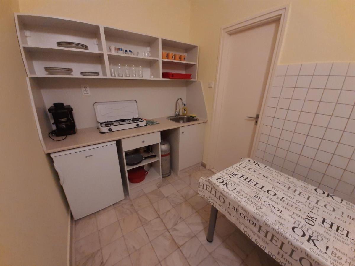 Gyopar Gyoengye Apartmanhaz Orosháza Exteriér fotografie