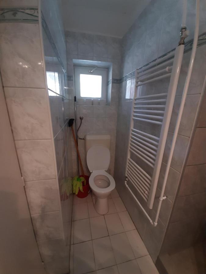 Gyopar Gyoengye Apartmanhaz Orosháza Exteriér fotografie