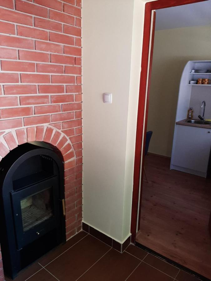 Gyopar Gyoengye Apartmanhaz Orosháza Exteriér fotografie