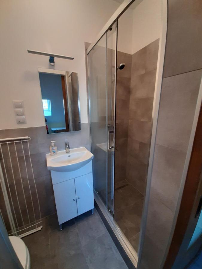 Gyopar Gyoengye Apartmanhaz Orosháza Exteriér fotografie